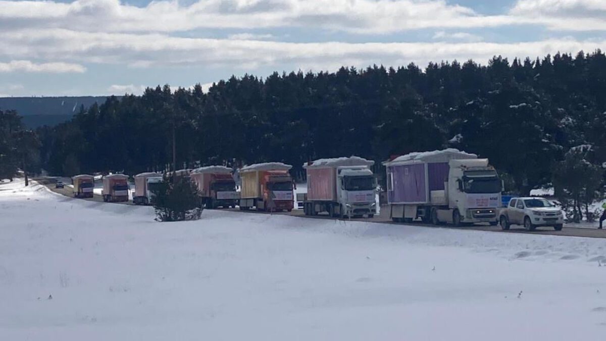 Bolu’dan deprem bölgesine 555 araçlık yardım