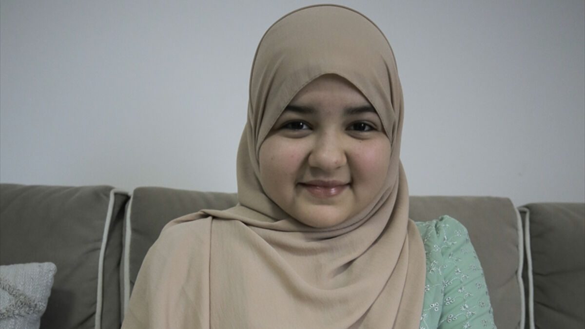 Bosna Hersek’in en genç hafızı Emel Maati: Hafızlığı 1 yıl 3 ayda tamamladım