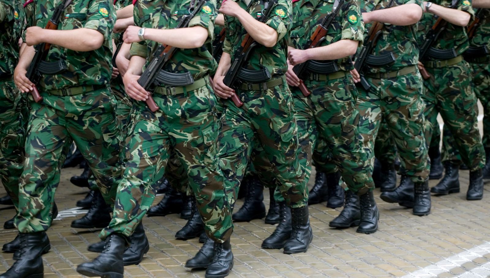 Bulgar ordusu asker bulamıyor