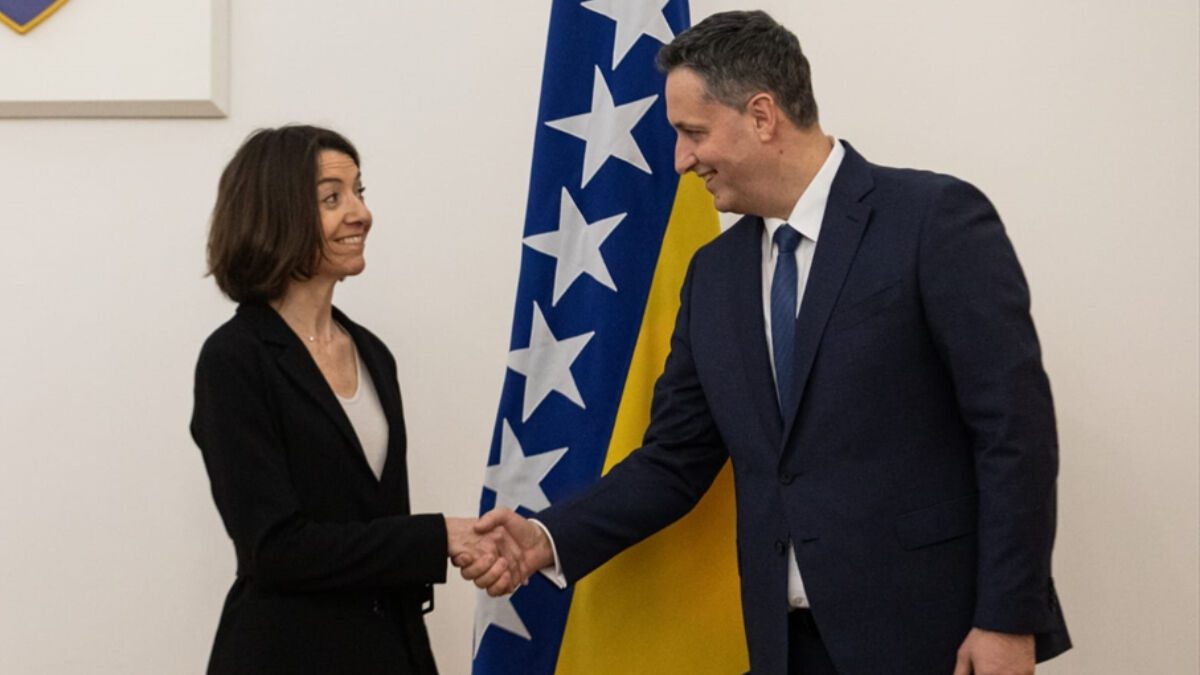 Fransa: Bosna Hersek’in toprak bütünlüğünü destekliyoruz