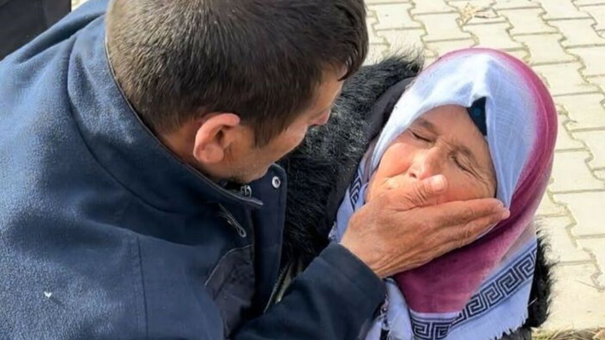 Kahramanmaraş’ta altınları bulununca bayılan kadına Mehmetçik’ten hediye