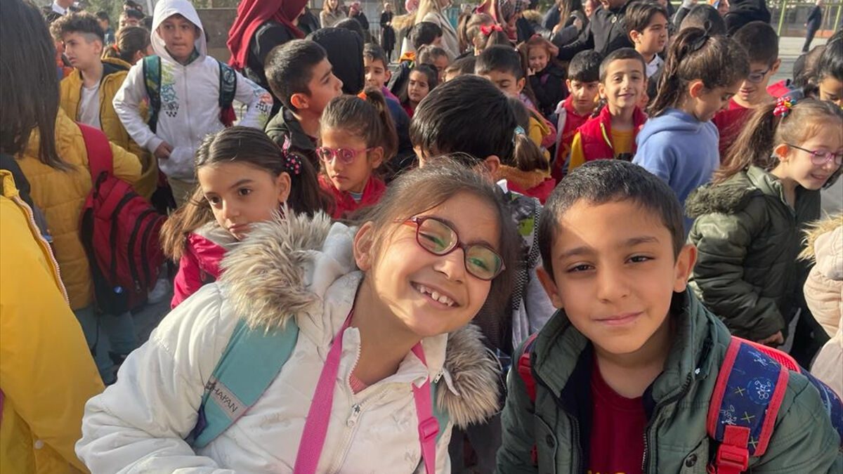 Şanlıurfa’da depremin ardından eğitim ve öğretim başladı