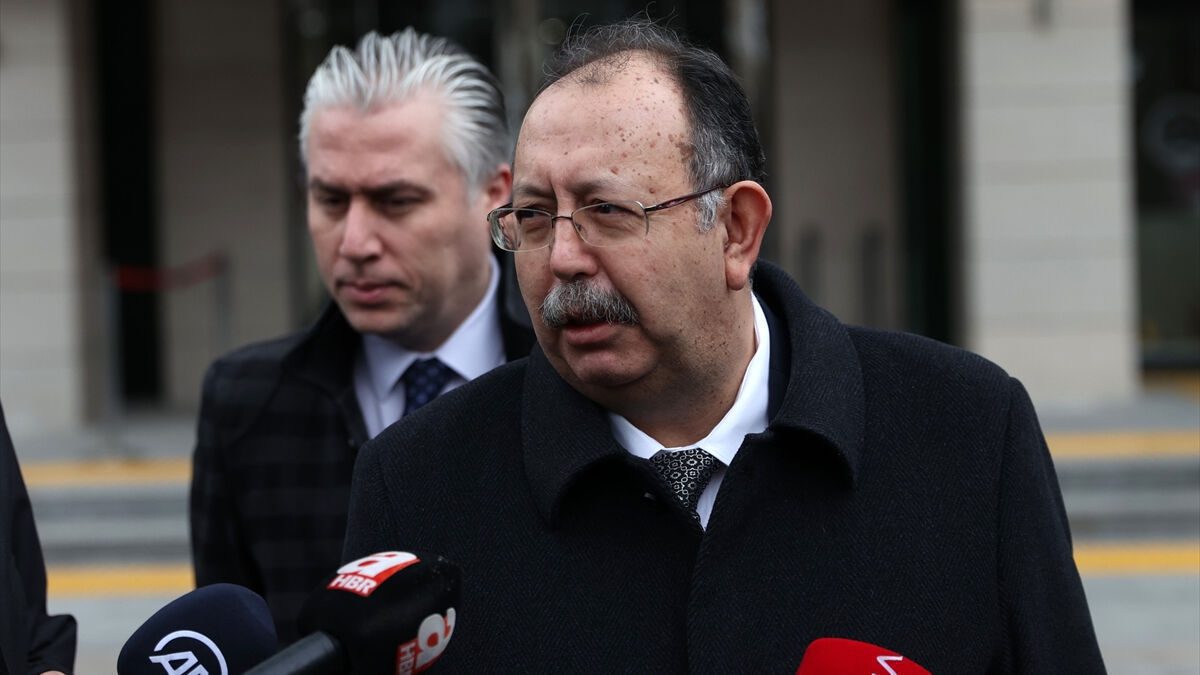 YSK’nın seçime girecek partiler üzerine çalışması