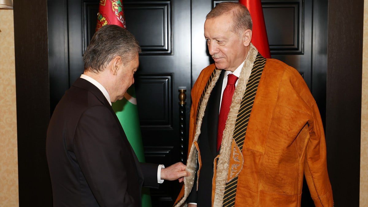 Cumhurbaşkanı Erdoğan’a Fahri Aksakallı ünvanı verildi