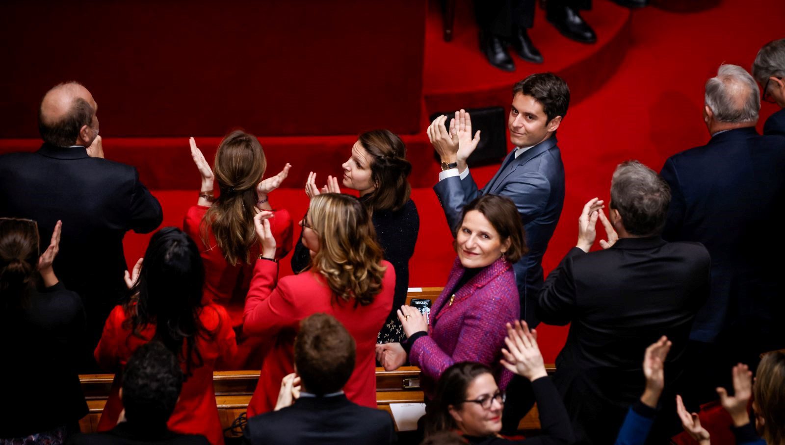 Fransa’da tarihi kürtaj yasası Resmi Gazete’de yayınlandı