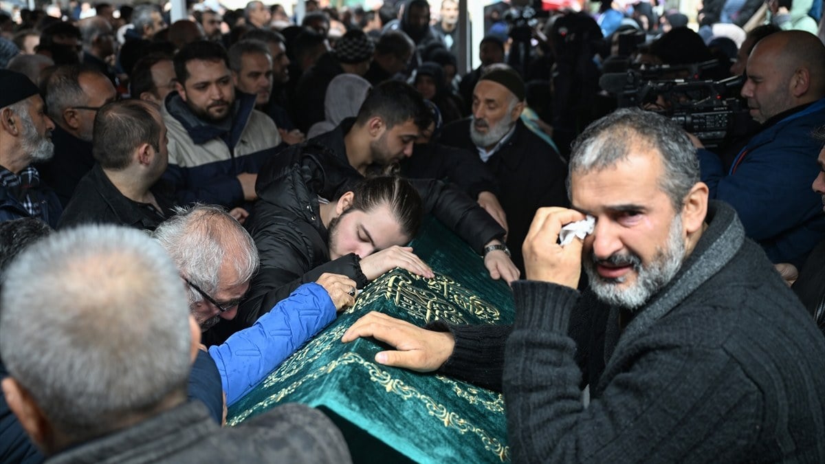 İstanbul’da tır altında can veren 4 kişi toprağa verildi