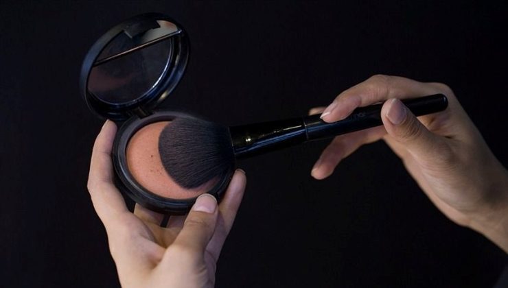 Bakanlık uyardı: Merdiven altı kozmetik ürünlerine dikkat!
