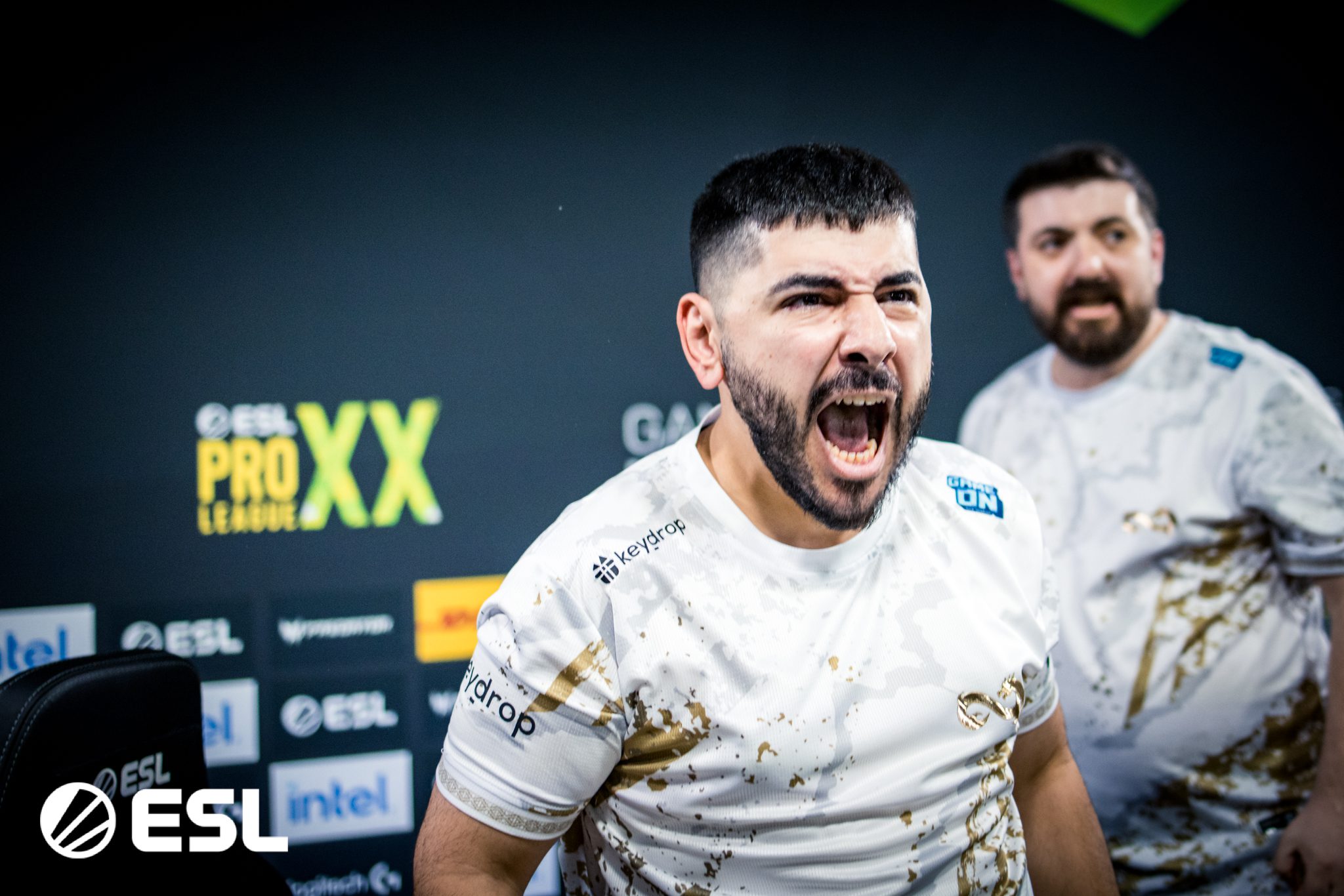 Eternal Fire, ESL Pro Lig Sezon 20’de Tarih Yazdı!