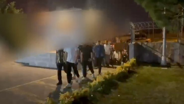 İstanbul’da çakarlı lüks araçlarla drift yapanlar yakalandı