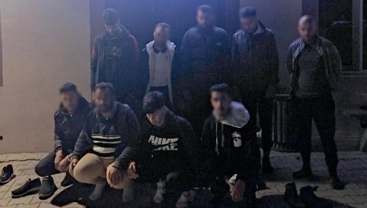 Kırklareli’de araçta 9 kaçak göçmen yakalandı