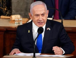 Muhalafetteki Saar ve dört milletvekili Netanyahu’nun koalisyonuna katıldı