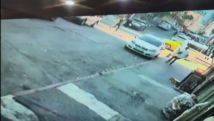 Sultangazi’de sokak ortasında silahlı saldırıya uğrayan 19 yaşındaki genç öldü