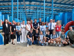 Yabancı öğretmen ve öğrenciler su arıtma süreçlerine tanıklık etti