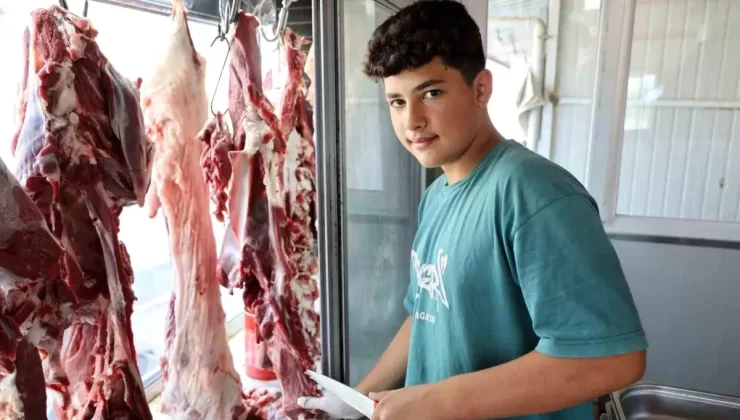 14 Yaşındaki Kasap Usta