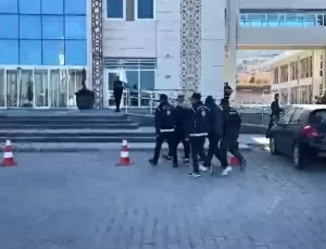 79 Kaçak Göçmen Taşıyan İki Organizatör Tutuklandı