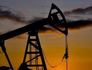 ABD, petrol fiyatları beklentisini düşürdü