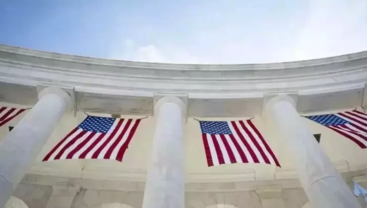 ABD’de Başkanlık Seçimi İçin İlk Oy Verme Başladı