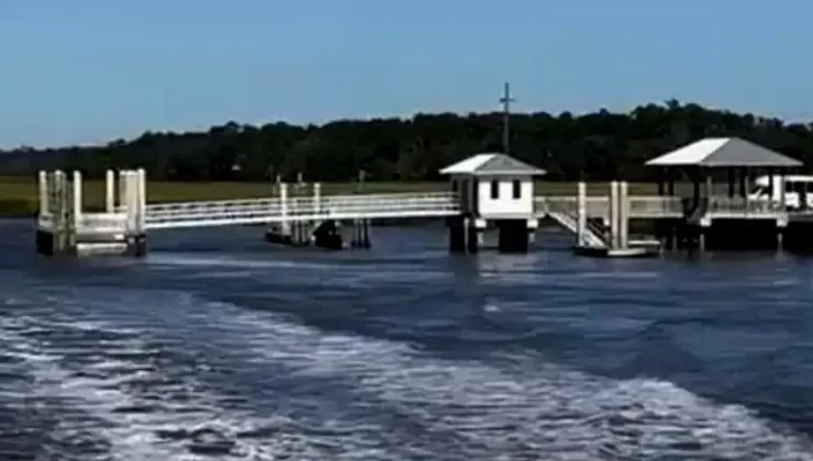 ABD’de feribot iskelesi çöktü: 7 ölü