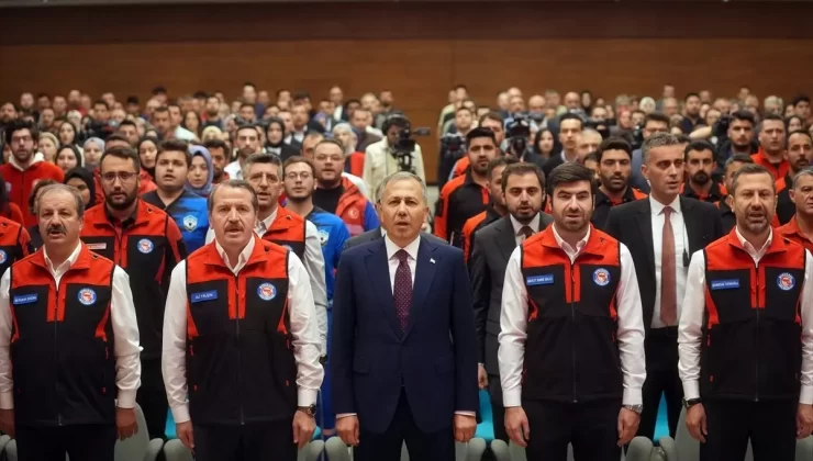 “Afete Hazır Türkiye: Gençlerin Gözünden Afet Politikaları Projesi”nin kapanış programı düzenlendi