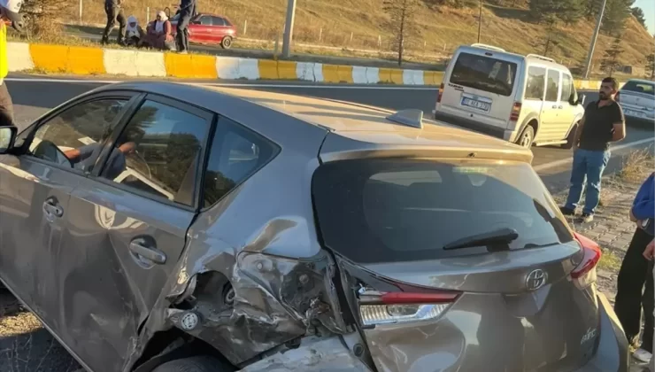 Ağrı’da Trafik Kazası: 8 Yaralı