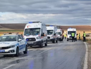 Alaca’da Minibüs-Tanker Kazası: 1 Ölü, 18 Yaralı