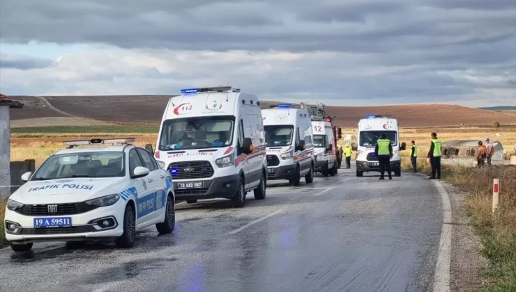 Alaca’da Minibüs-Tanker Kazası: 1 Ölü, 18 Yaralı