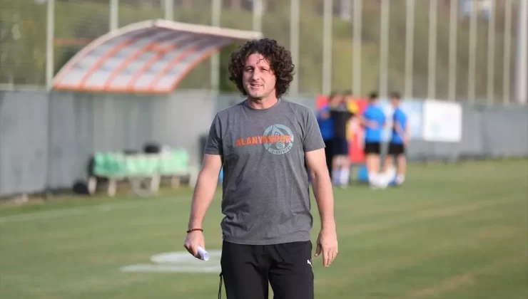 Alanyaspor’un Hedefi Süper Lig’de Kalmak
