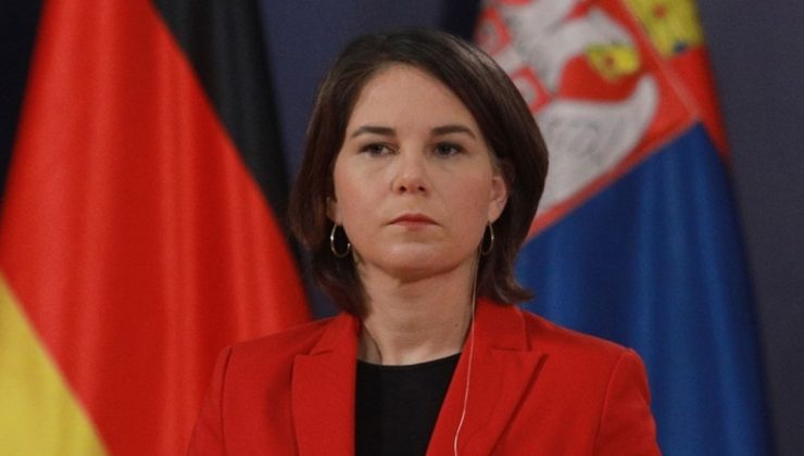 Almanya Dışişleri Bakanı, İsrail’in Gazze’de sivilleri öldürmesini meşrulaştırdı