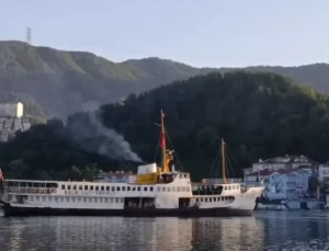 Amasra’da Restoran Vapuru Karaya Oturdu