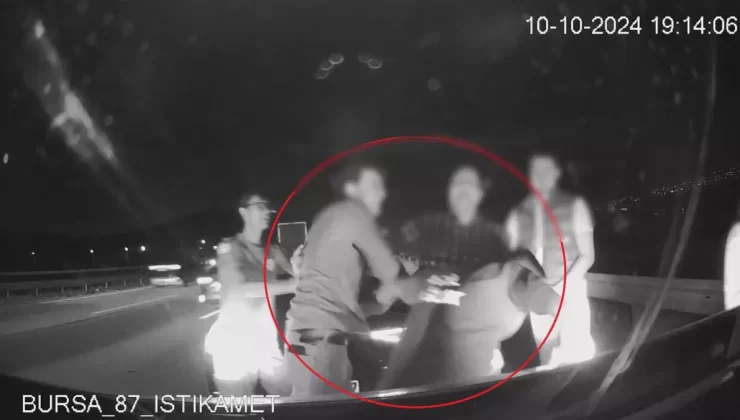 Ambulans Sürücüsüne Saldırı Kamerada