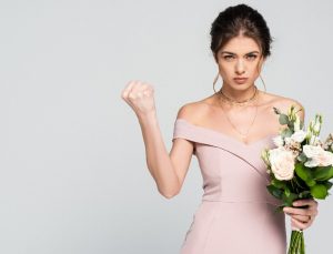 Ankara’da evlenen arkadaşına midesiz dedi: Soluğu mahkemede aldı