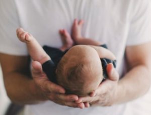 Antalya Havalimanı’nda tuvalete yeni doğan bebeği bırakıp kaçtılar!