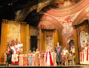 Antalya’da Tosca Operası Sahnelendi