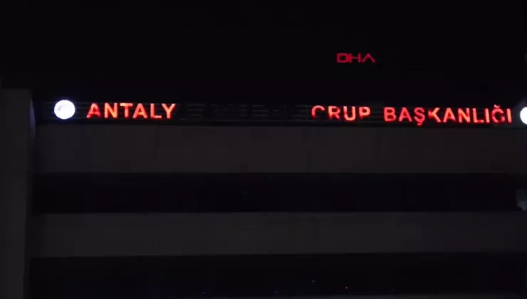 Antalya’da Trafik Kazası: 8 Yaşındaki Çocuk Hayatını Kaybetti