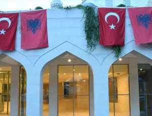 Arnavutluk, Cumhurbaşkanı Erdoğan’ı karşılamaya hazırlanıyor