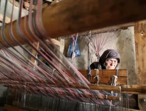 Asırlık Dokuma Geleneği Yaşıyor