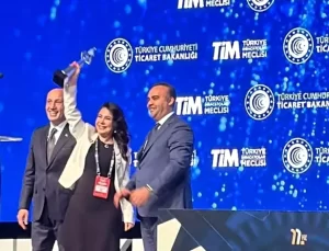 Aslı Elif Tanuğur, İnovasyon Ödülü Kazandı