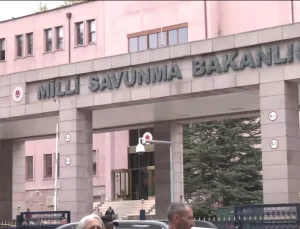 Astsubaylar Tazminat Hakkı İçin Eylemde