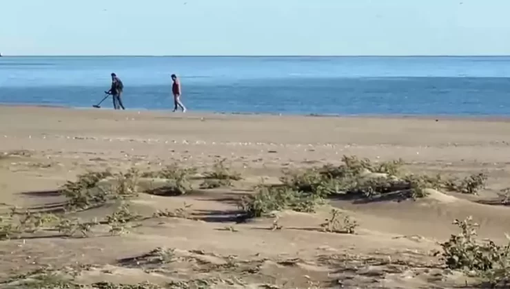 Atakum Sahilinde Altın Arayışı