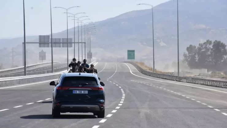 Aydın-Denizli Otoyolu Trafiğe Açıldı