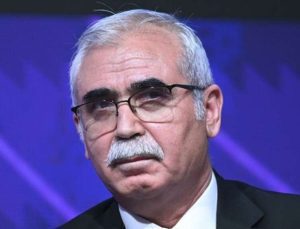 AYM Başkanı Kadir Özkaya, sokak hayvanları yasasıyla ilgili konuştu