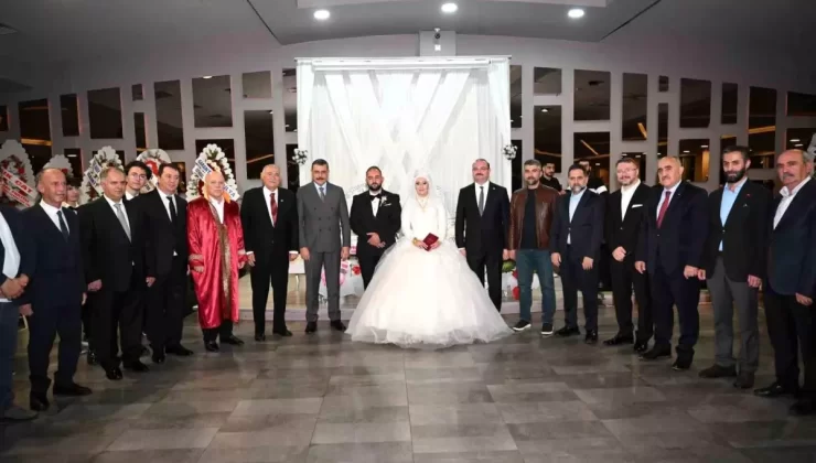 Ayşegül Türkez ve Kürşat Hacıoğlu Mutlu Birlikteliğe Adım Attı