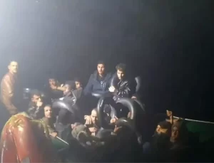 Ayvacık’ta 18 Kaçak Göçmen Yakalandı