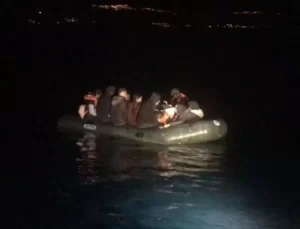 Ayvacık’ta 22 Düzensiz Göçmen Kurtarıldı