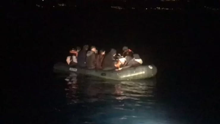 Ayvacık’ta 22 Düzensiz Göçmen Kurtarıldı