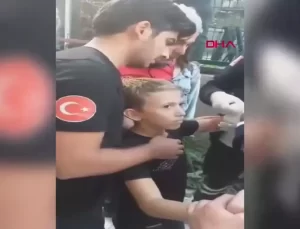 Bahçe Kapısından Atlarken Koluna Demir Saplandı