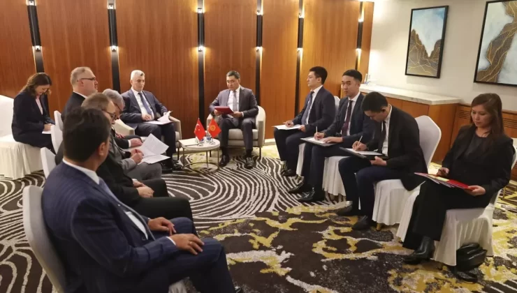 Bakan Bolat Kırgızistan’da İkili İlişkileri Güçlendiriyor