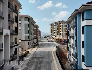 Bakan Kurum’dan Deprem Konutları Paylaşımı