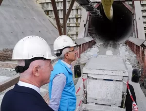 Bakan Uraloğlu, Halkalı-Ispartakule Hızlı Tren Hattı’nda incelemelerde bulundu Açıklaması