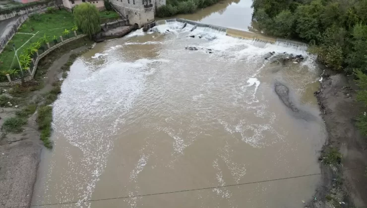 Bartın Irmağı’nda Su Köpürmesi İncelemesi